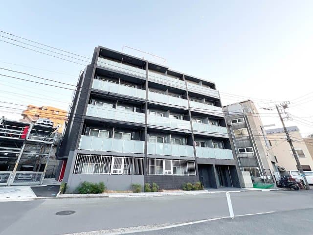 Main Image