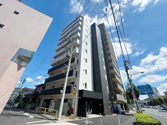 Main Image
