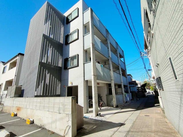Main Image