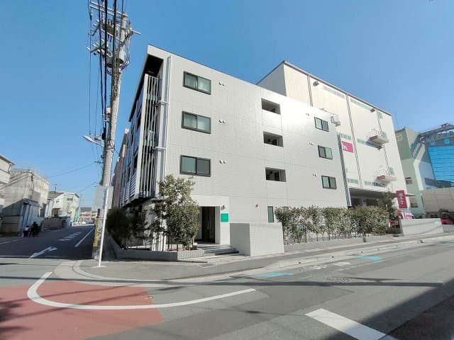 Main Image