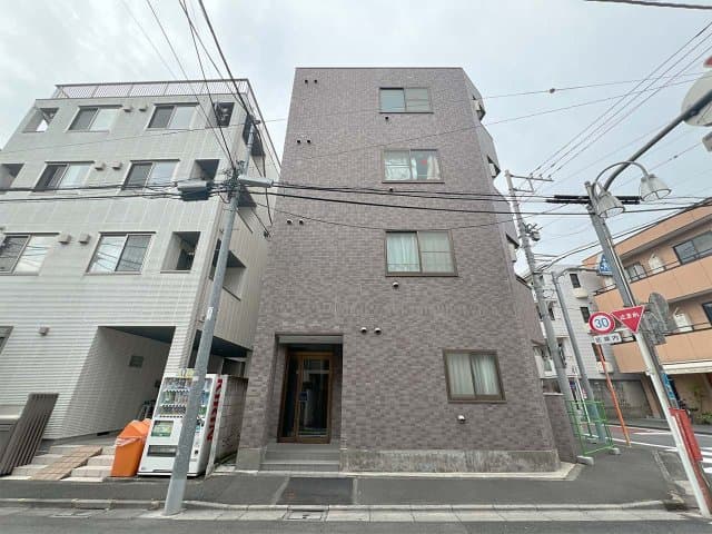 Main Image