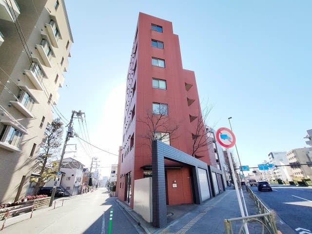 Main Image