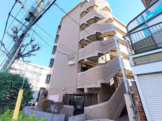 Main Image