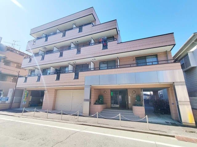 Main Image