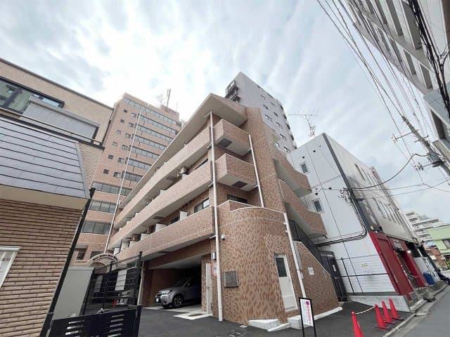 Main Image