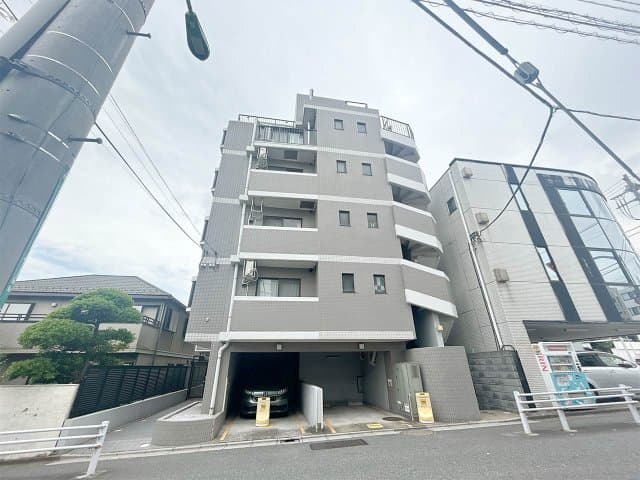 Main Image
