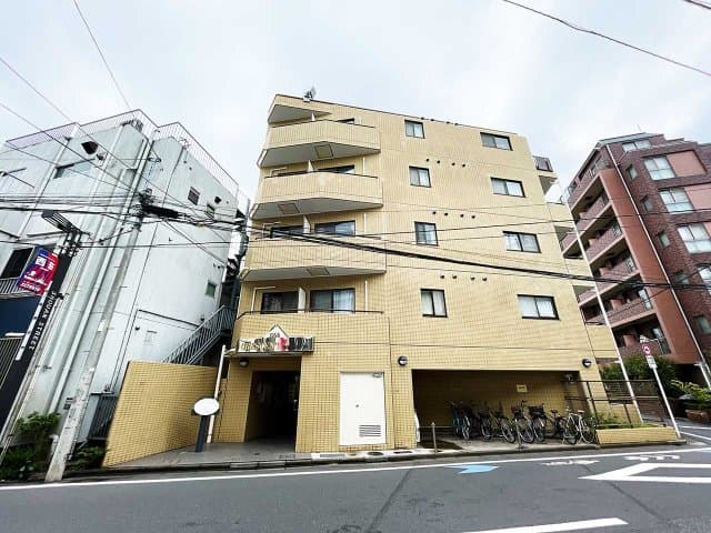 Main Image