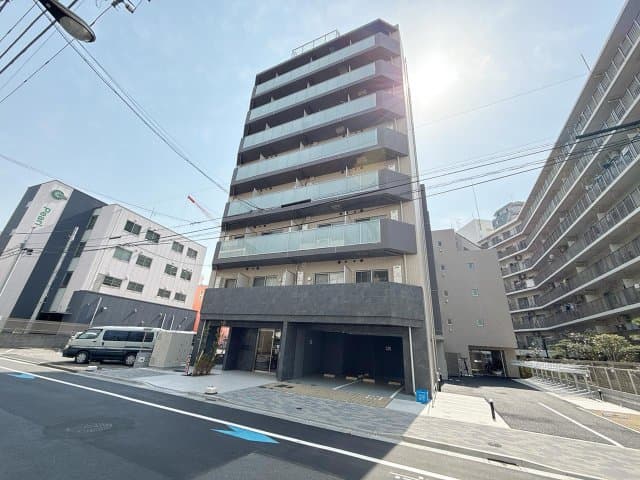 Main Image