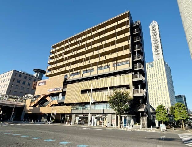 Main Image