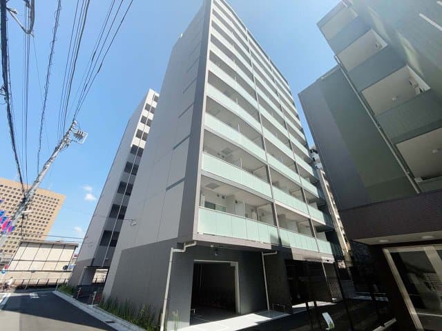 Main Image
