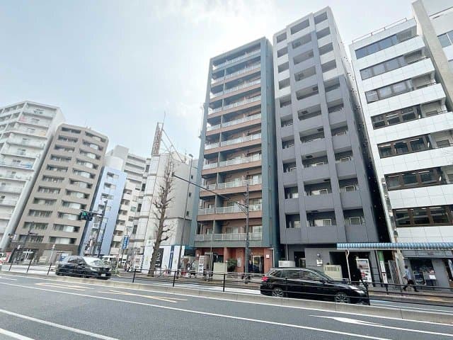 Main Image