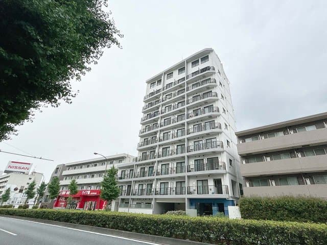 Main Image