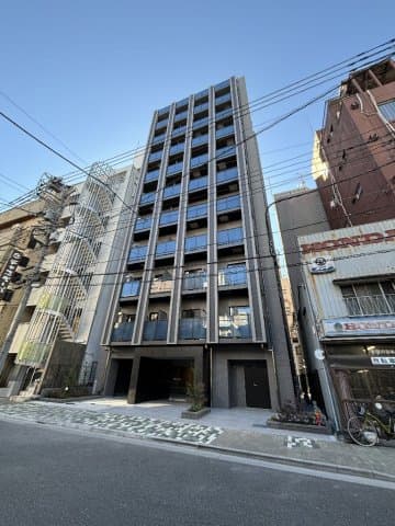 Main Image