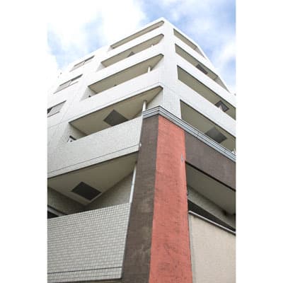 Main Image