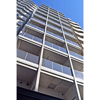 Main Image