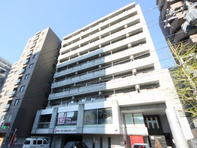 Main Image