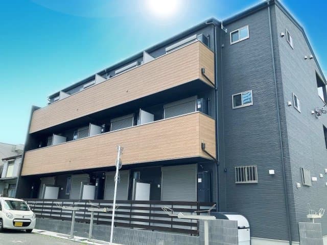 Main Image