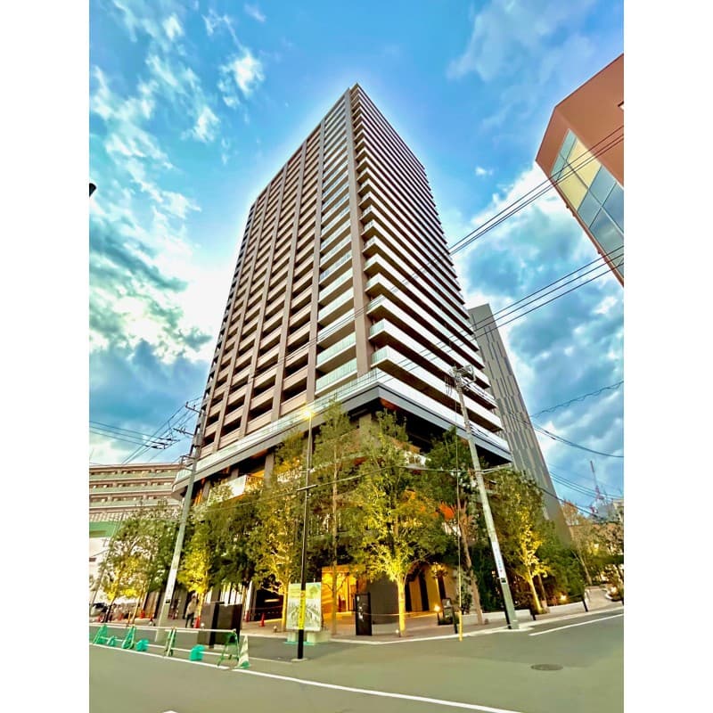 Main exterior of Park Tower Mukogaoka Amusement Park