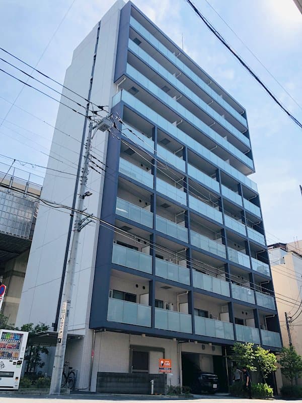 Main exterior of laclas ryogoku
