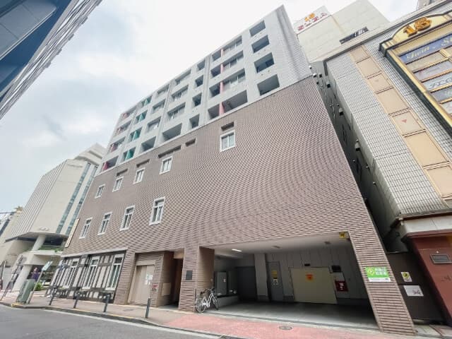 Main exterior of RESIDIA Yokohama Bashamichi