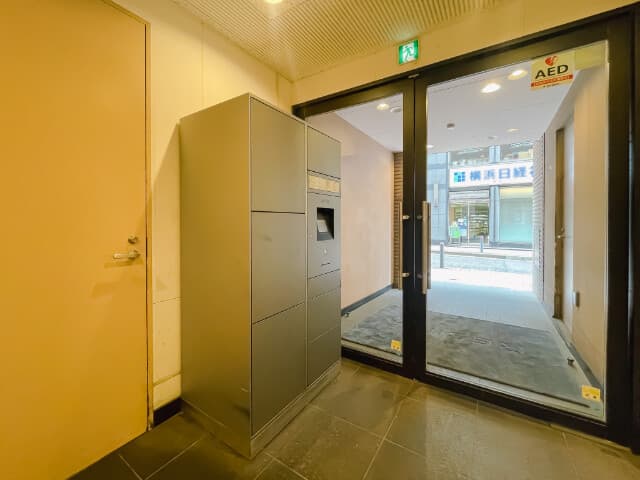 Preview interior of RESIDIA Yokohama Bashamichi