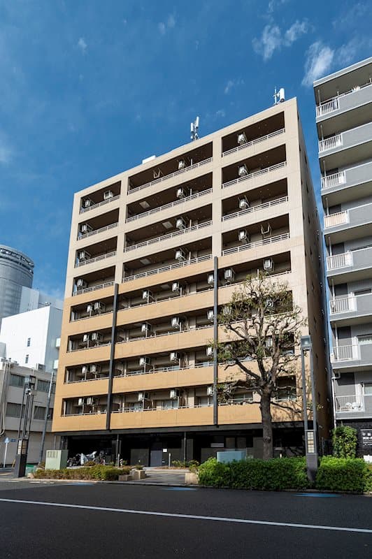 Main exterior of Residia Ryogoku