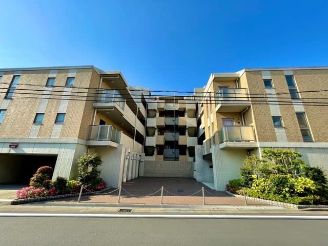 Main exterior of RESIDIA Musashikosugi