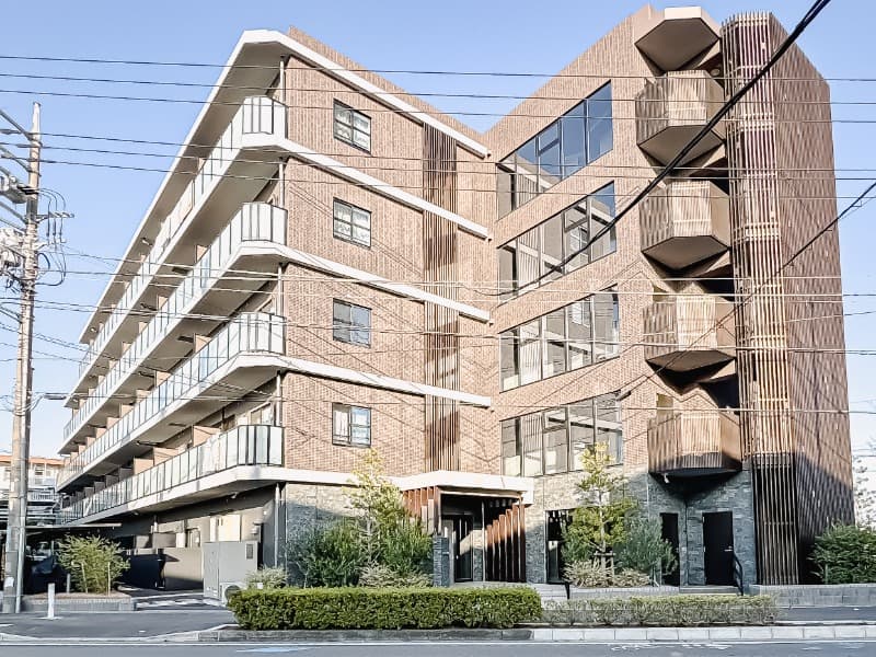 Main exterior of N-flats Musashi Nakahara Station