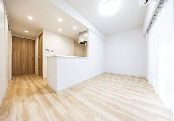 Main exterior of Duo Flats Imaike Frenna