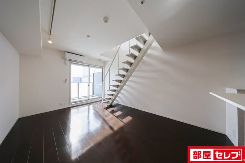 Preview interior of Ciel Bleu Sakae