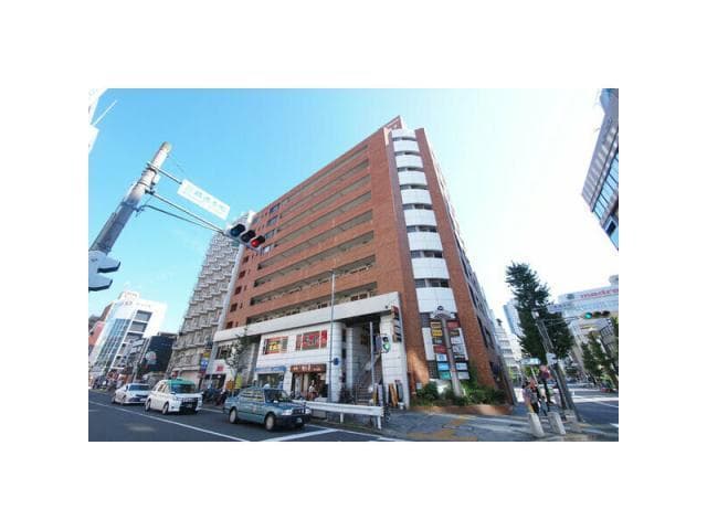 Main exterior of Lions Mansion Sakae 3