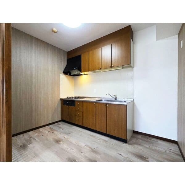 Preview interior of Grace Court Chiyoda