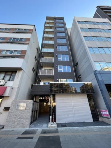 Main exterior of Grand
