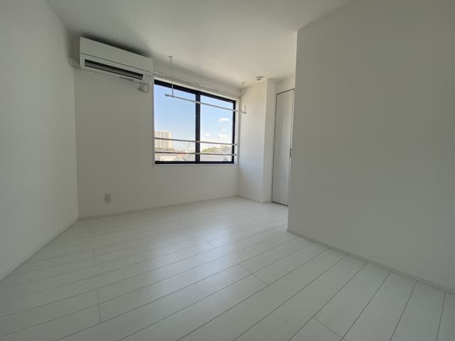 Preview interior of Rb Correct One Makuhari Town