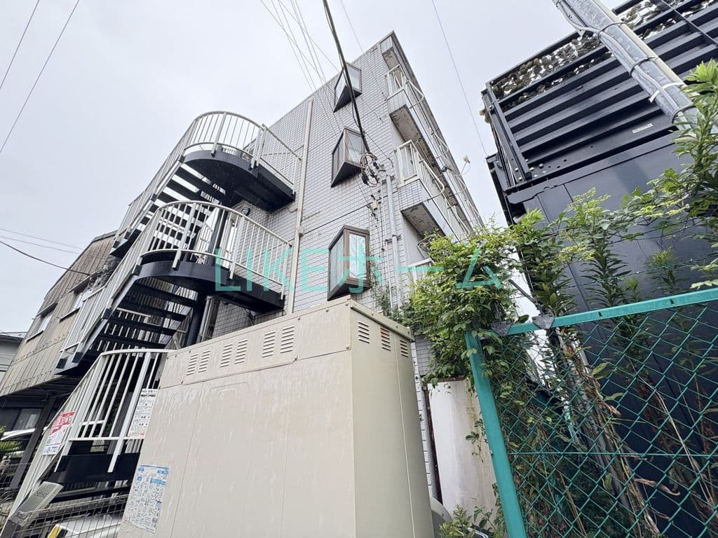 Main Image