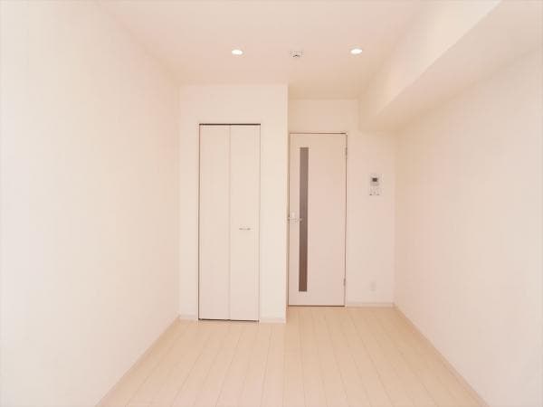 Preview interior of Rb Libri Narashino Saginuma
