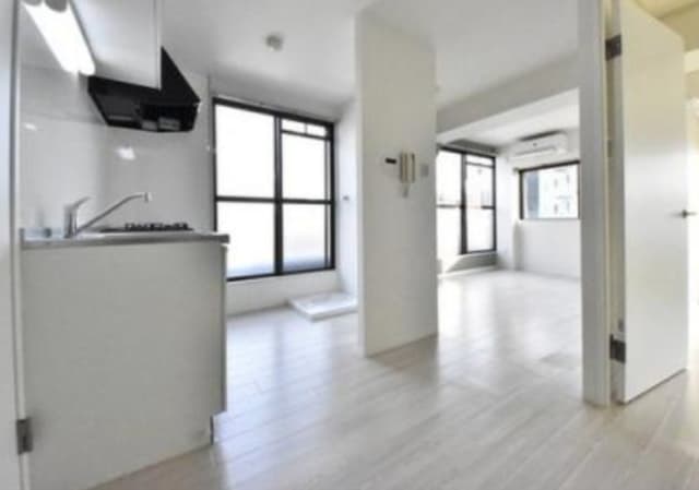 Preview interior of Urban Residence Yachiyo-dai 403