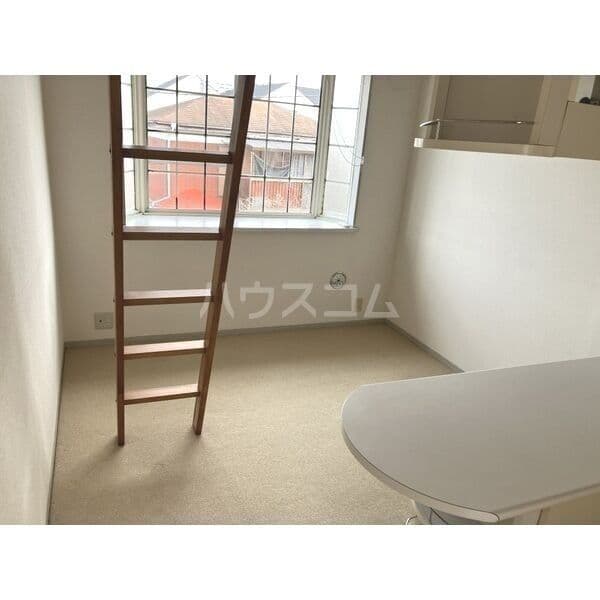 Preview interior of Belpia Yachiyodai 2-3