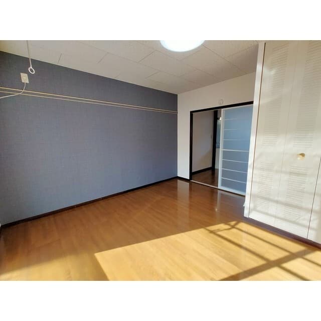 Preview interior of Green Court