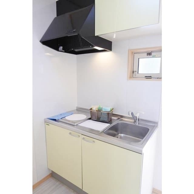 Preview interior of Kasuga White Corp II 106