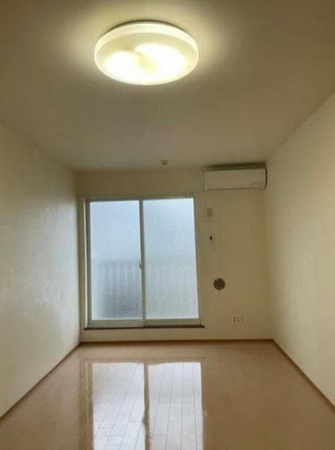 Preview interior of Gardenia Grace