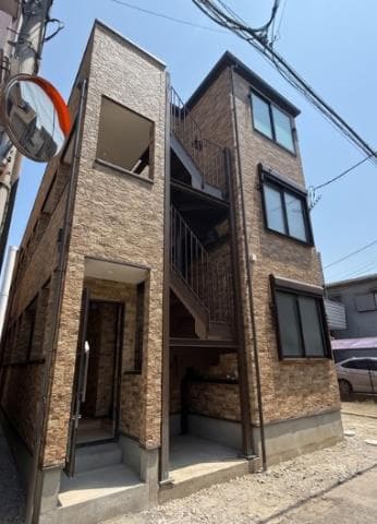 Main exterior of Bail Room Higashi Hon Atsugi 102