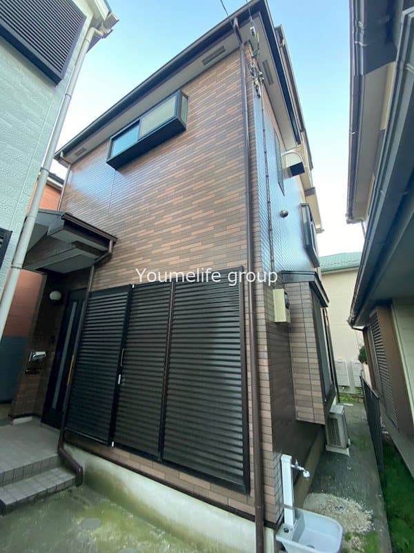 Main exterior of Shimoogino Detached House