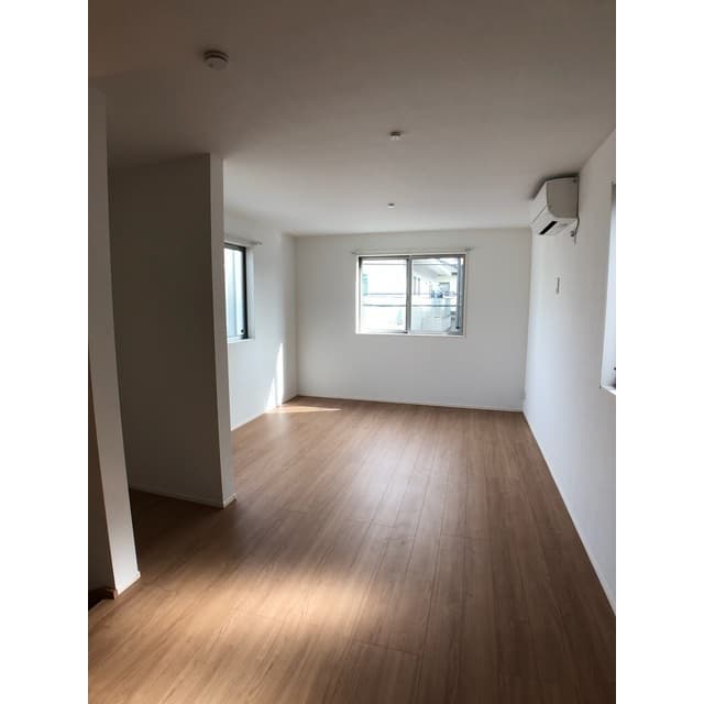 Preview interior of Kolet Kawasaki Shimoasao