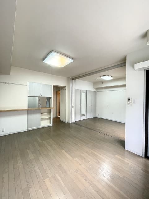 Preview interior of Miyazakidai Regency