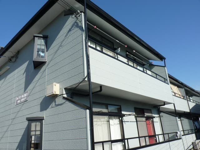 Main Image