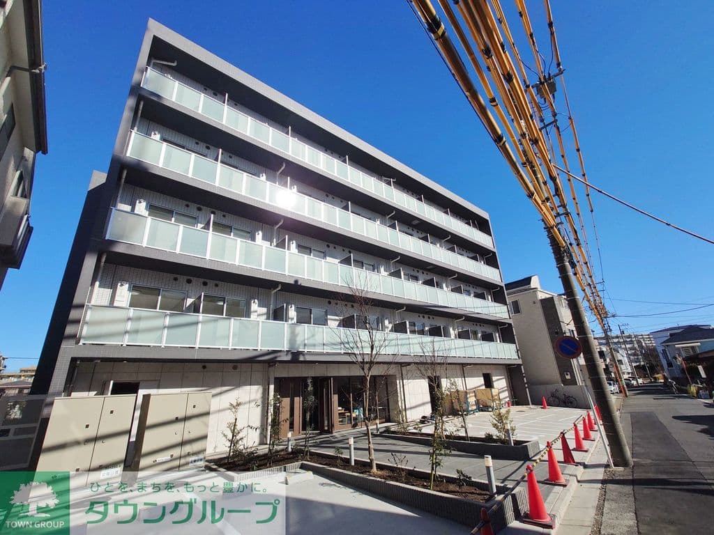 Main exterior of Rb GENOVIA Nakano Island