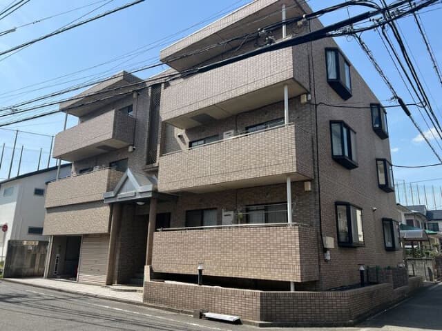 Main Image