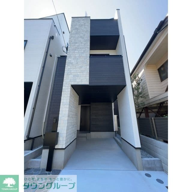 Main exterior of Kolet Tsurugamine #10 KM 🌳