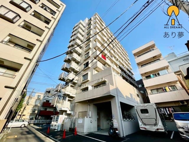 Main exterior of Monteverde Yokohama Chuo KM 🌳